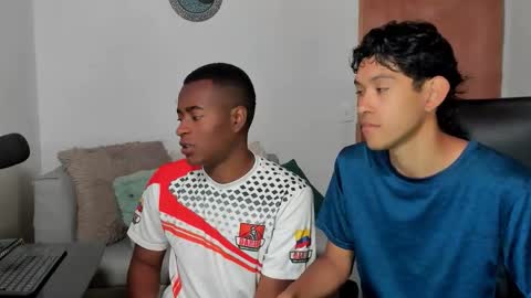 Alan and Criss - WE JUST FRIENDS WITH BENEFITS BOTH VERS online show from 02/06/26, 09:07