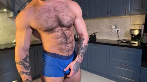 Snapshot of alan_week chatting on 11/13/25, 07:46 alan_week online show from 11/13/25, 07:46