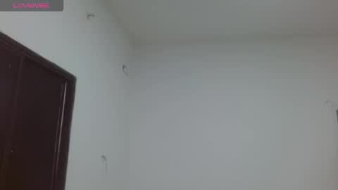 alana online show from 12/14/25, 01:05