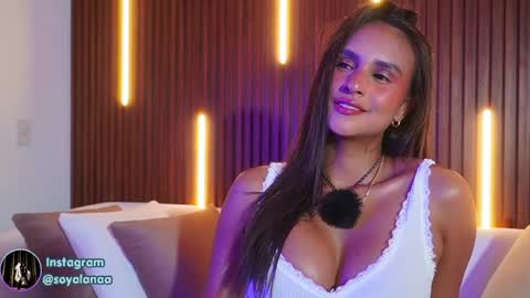 Alana online show from 04/21/26, 03:35