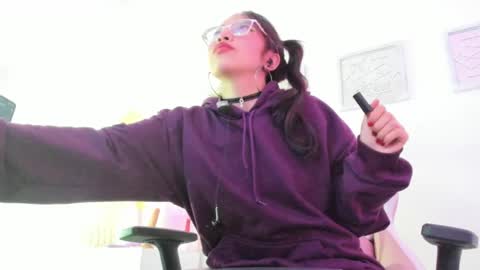 Alana  online show from 12/29/24, 07:06