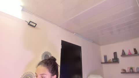 Maeve  online show from 12/02/24, 10:28