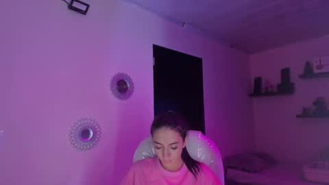 Maeve  online show from 01/21/25, 01:54