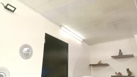 Maeve  online show from 09/24/25, 11:46