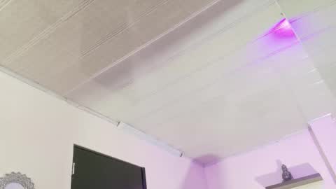 Maeve  online show from 10/29/25, 11:45