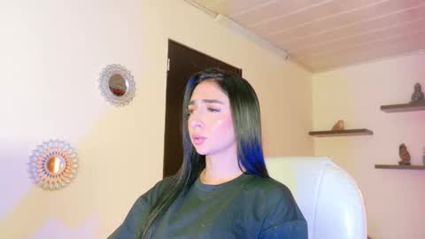 Maeve  online show from 12/20/25, 11:28