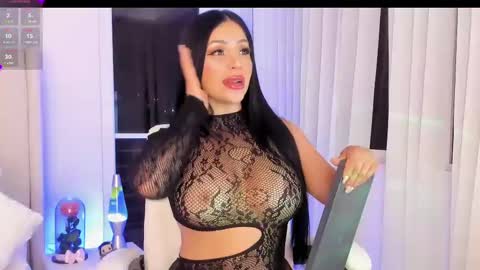 Snapshot of alana_wolff1 chatting on 03/02/25, 06:37 ALANA online show from 03/02/25, 06:37