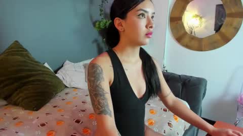 Snapshot of alanaa_rosse chatting on 02/12/26, 02:12 ALANA online show from 02/12/26, 02:12