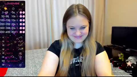 Snapshot of alanabrox chatting on 12/14/24, 08:34 Julia online show from 12/14/24, 08:34