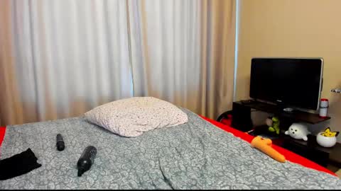 Snapshot of alanabrox chatting on 12/19/24, 08:13 Julia online show from 12/19/24, 08:13