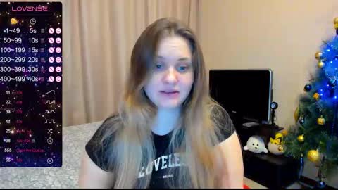 Snapshot of alanabrox chatting on 12/25/24, 05:26 Julia online show from 12/25/24, 05:26