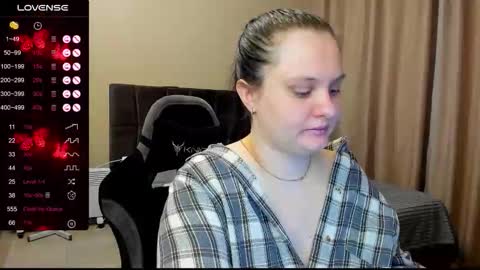 Julia online show from 12/15/25, 12:26