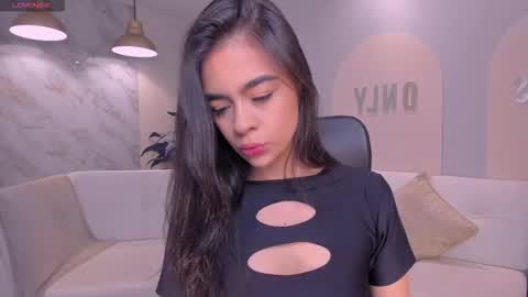 Alana online show from 10/28/25, 12:09