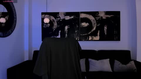 Alana online show from 11/17/25, 11:49