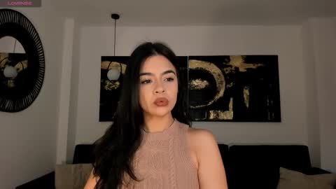 Alana online show from 12/22/25, 12:13