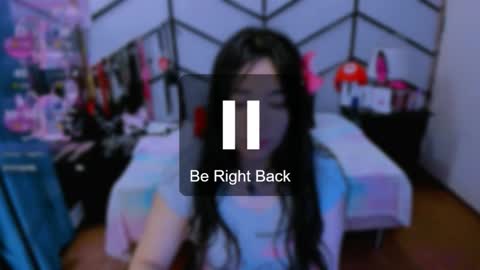 Alana online show from 11/25/25, 09:37