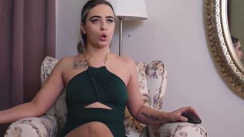 AlanaMilani online show from 02/25/25, 12:47