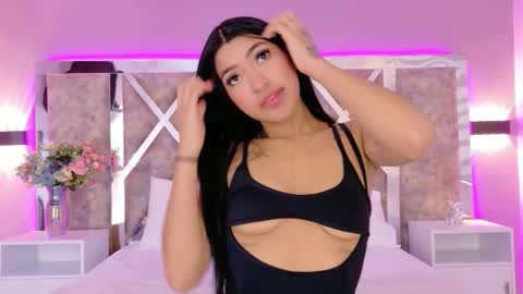 alanaortiz_ online show from 02/06/26, 07:28