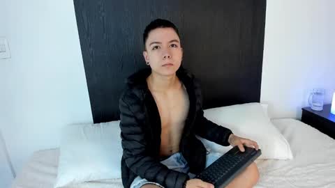 Snapshot of alanblack1 chatting on 01/28/25, 12:22 alanblack1 online show from 01/28/25, 12:22