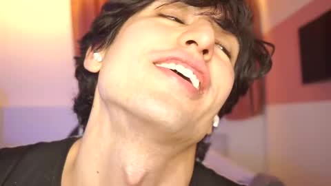 idenavarre online show from 02/21/25, 10:26