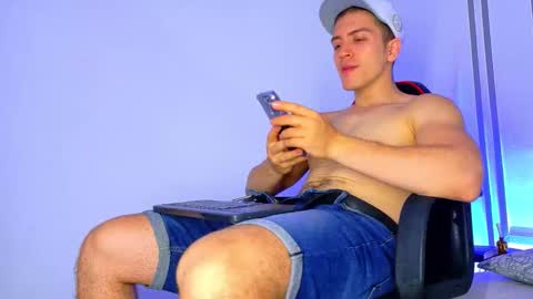 Alan Ferrer online show from 12/21/25, 11:17