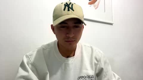 alanj998 online show from 09/23/25, 02:58