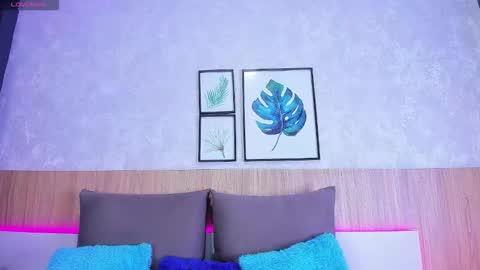 Alanna  online show from 10/21/25, 02:34