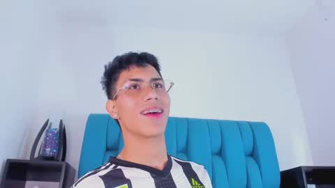 alannaughty_ online show from 01/10/25, 10:57