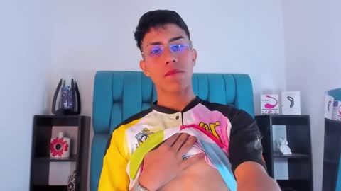 alannaughty_ online show from 01/19/25, 09:13