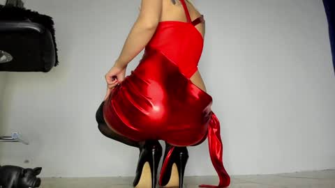 ALANNIS online show from 12/28/24, 07:33