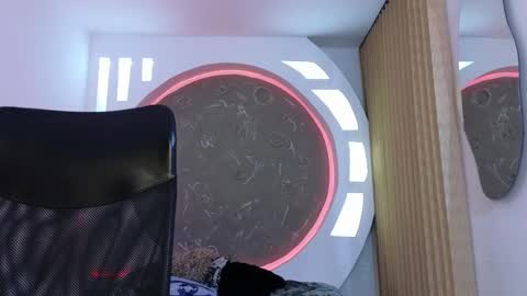 alan online show from 11/26/25, 02:56