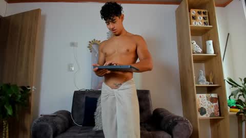 Alan online show from 09/25/25, 01:26