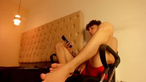 alantrickz365 online show from 09/16/25, 04:46