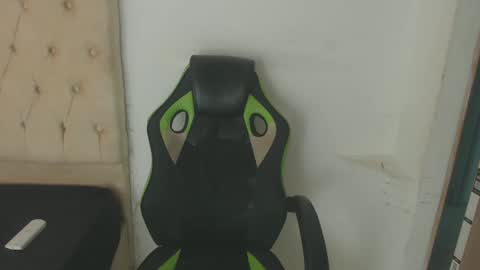 alantrickz365 online show from 09/20/25, 01:50