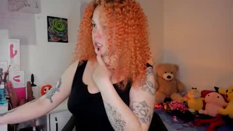 Caro online show from 04/11/26, 12:42