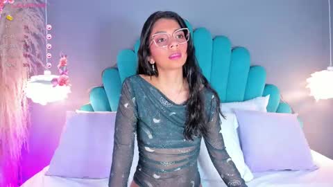 Alassia Hocthner online show from 09/16/25, 11:33