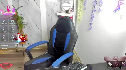 Alaya online show from 12/14/25, 11:42