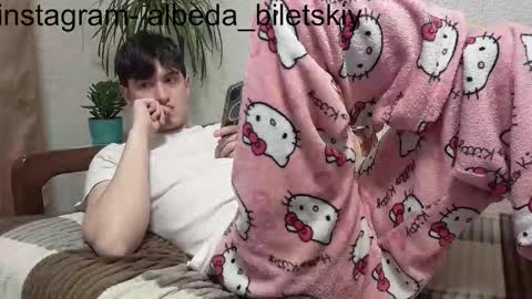 Snapshot of albeda22 chatting on 10/04/25, 02:37 Albedo online show from 10/04/25, 02:37