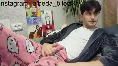 Snapshot of albeda22 chatting on 10/26/25, 08:53 Albedo online show from 10/26/25, 08:53