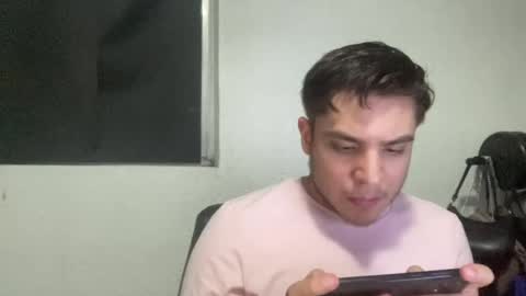 Snapshot of alber753713 chatting on 06/25/26, 05:34 alber753713 online show from 06/25/26, 05:34