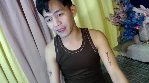 Snapshot of albertx_destroyer69 chatting on 01/28/25, 11:17 Albert online show from 01/28/25, 11:17