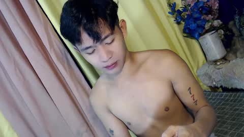 Snapshot of albertx_destroyer69 chatting on 02/15/25, 09:05 Albert online show from 02/15/25, 09:05