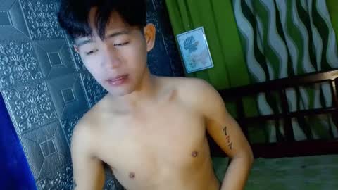 Snapshot of albertx_destroyer69 chatting on 02/26/25, 08:59 Albert online show from 02/26/25, 08:59