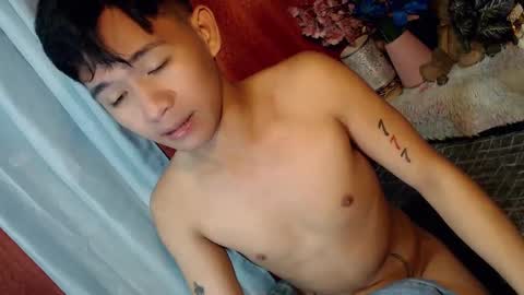 Snapshot of albertx_destroyer69 chatting on 03/04/25, 12:33 Albert online show from 03/04/25, 12:33