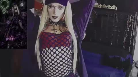 Mistic witch online show from 07/04/26, 04:40