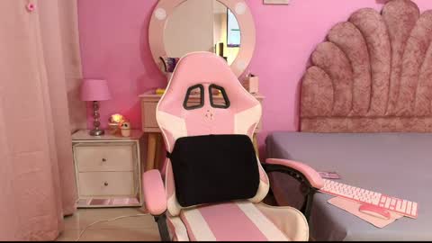 aldana_stone online show from 04/05/26, 09:34