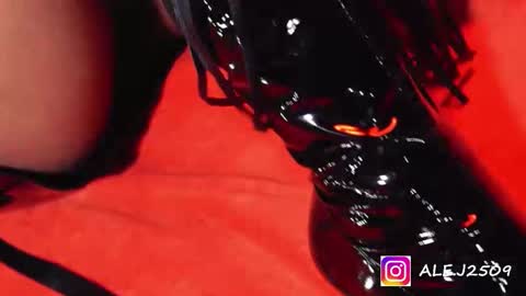 Ale online show from 11/26/25, 08:10