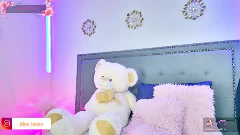 ALE LOVE online show from 09/26/25, 01:31