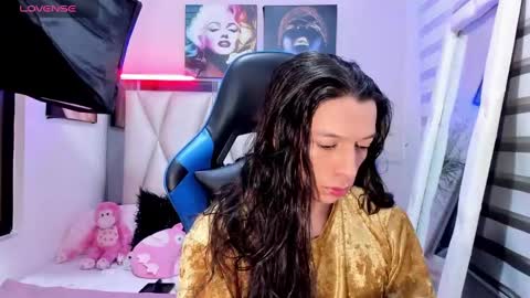 ale_noah_xxx online show from 12/29/24, 04:16