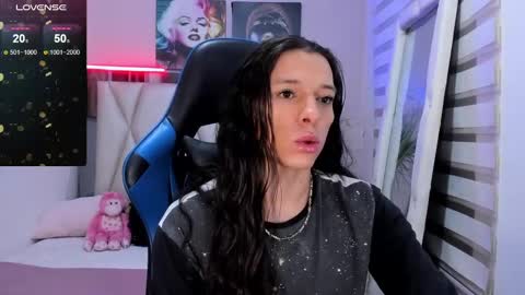 ale_noah_xxx online show from 01/06/25, 05:52